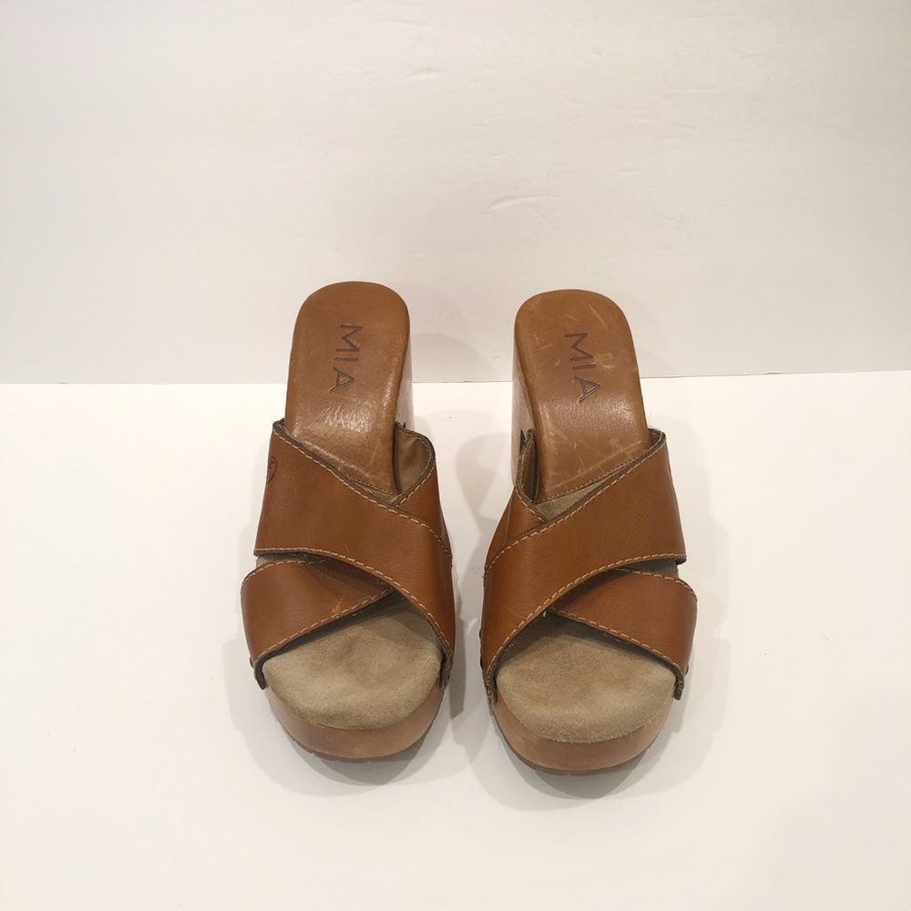 SOLD Y2K Vintage Chunky Wood Platform Sandals - Picture 2 of 5
